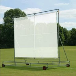 Martin Berrill Sports Retrax Roller Sight Screen